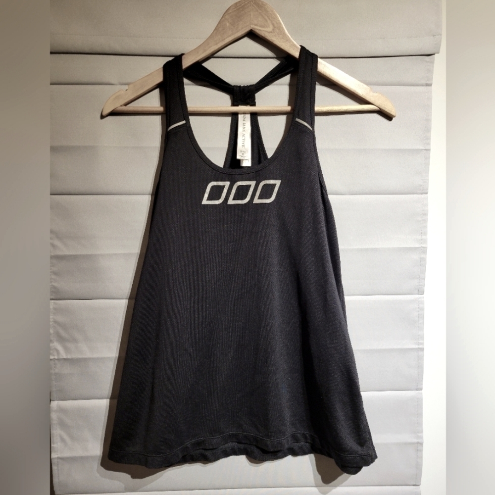 Lorna Jane Active tank M